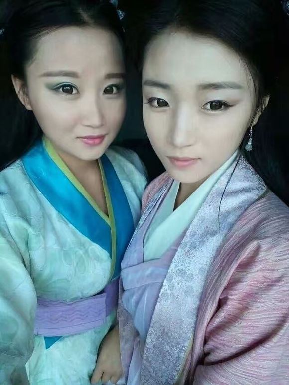卤煮以前曾经在横店待过十个月，大家有什么关于群演不懂的都阔以问卤煮